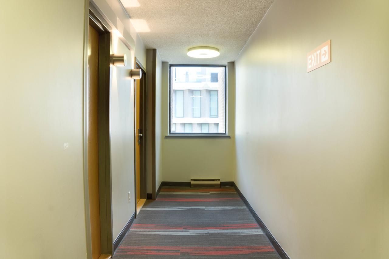 Toronto Metropolitan University-International Living Learning Residence Εξωτερικό φωτογραφία